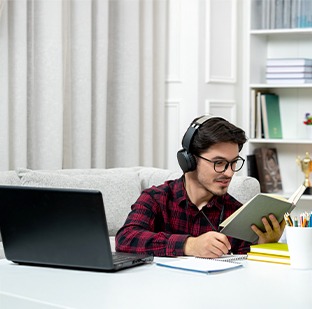 Top Chemistry Strategies to Score 95+ in JEE & NEET